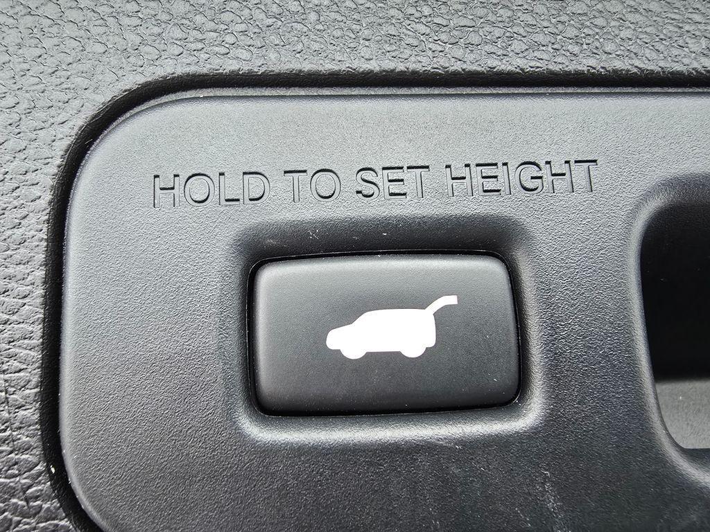 used 2022 Honda Odyssey car, priced at $38,386