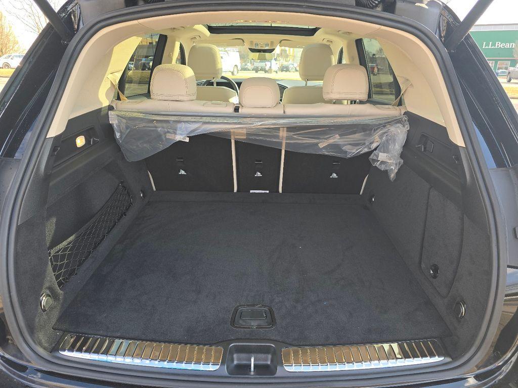 new 2026 Mercedes-Benz GLE 450 car