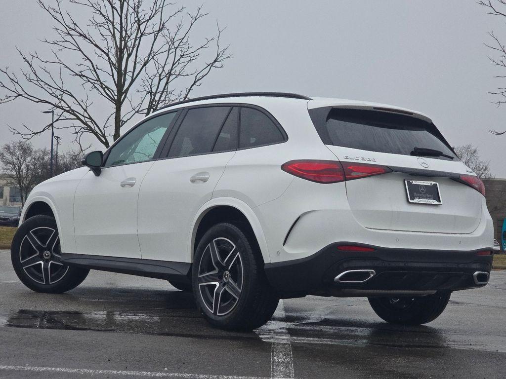 new 2026 Mercedes-Benz GLC 300 car, priced at $61,035