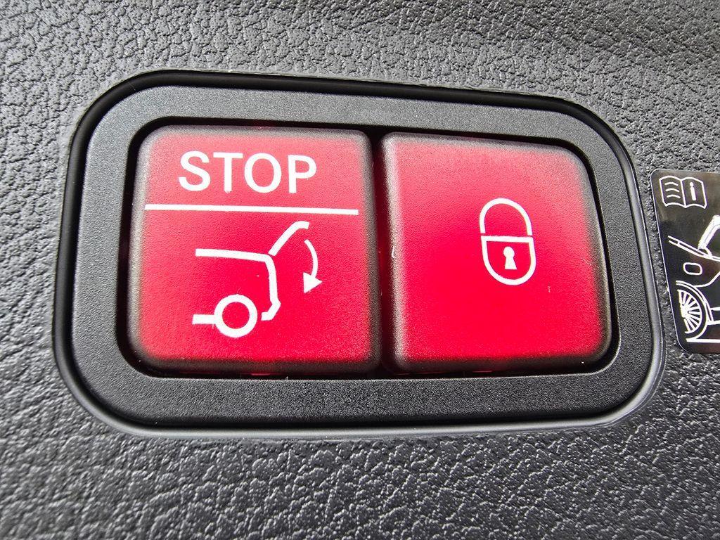 new 2026 Mercedes-Benz GLE 450 car, priced at $89,120