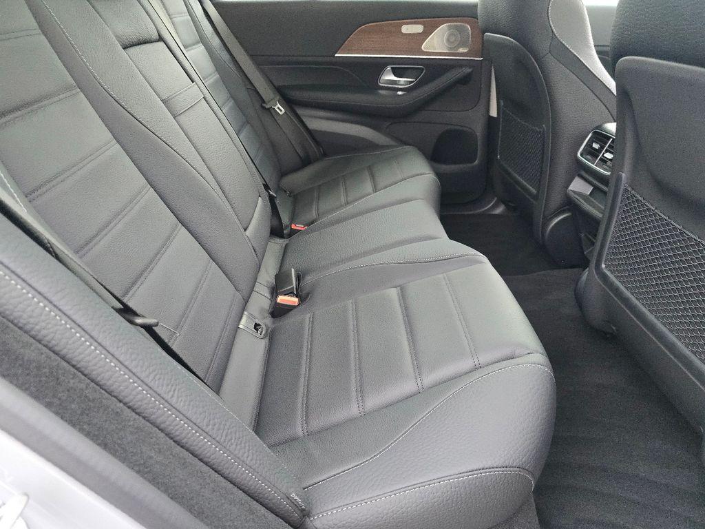 new 2026 Mercedes-Benz GLE 450 car, priced at $89,120
