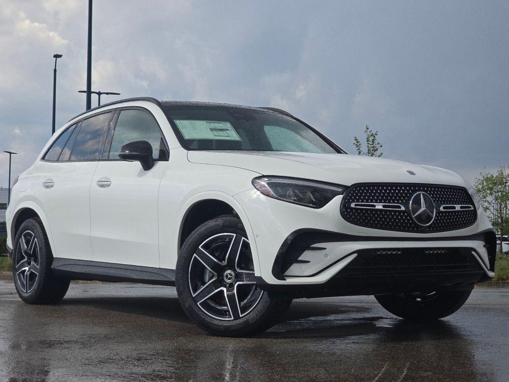 new 2026 Mercedes-Benz GLC 300 car, priced at $62,675