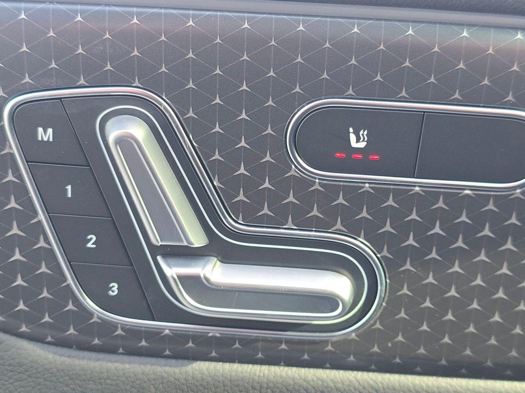 new 2026 Mercedes-Benz GLB 250 car, priced at $55,725