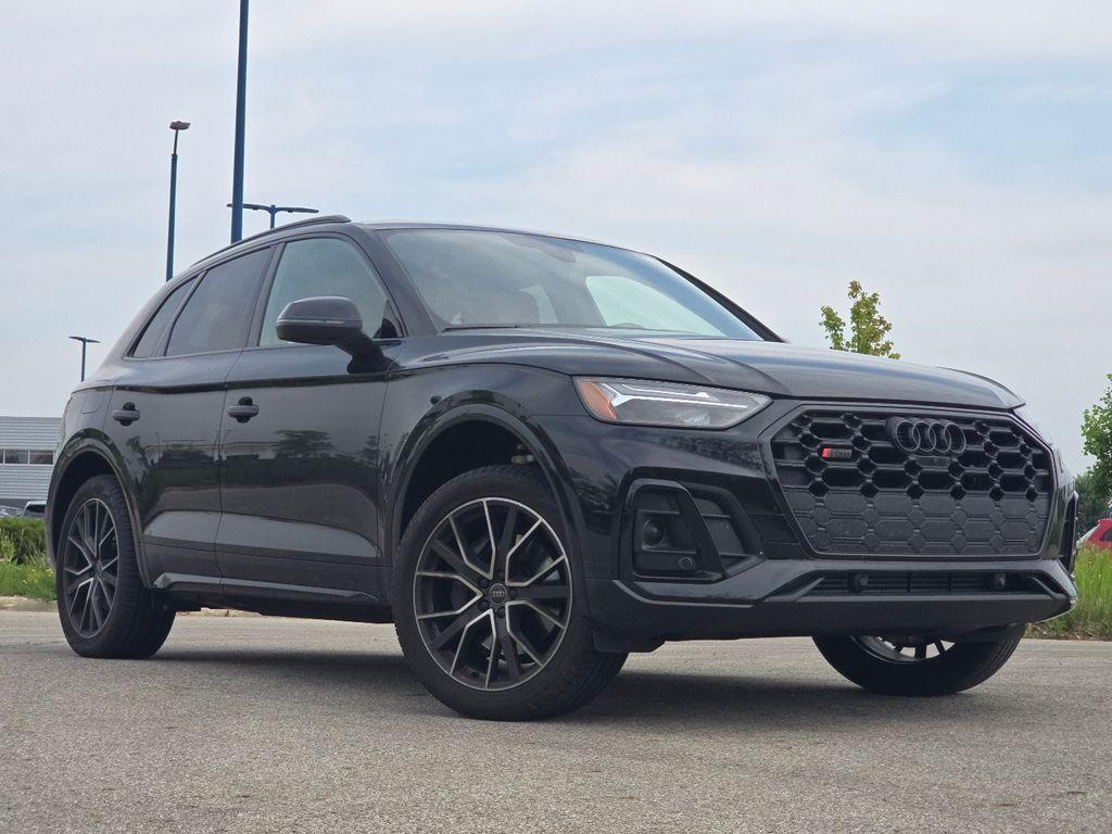 used 2024 Audi SQ5 car, priced at $50,012