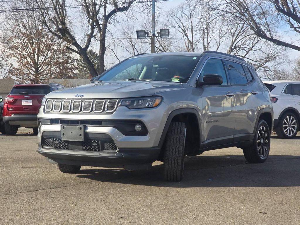 used 2022 Jeep Compass car, priced at $15,000