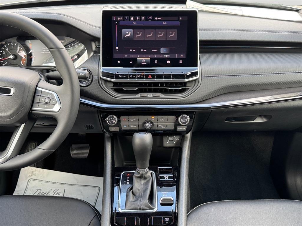 new 2026 Jeep Compass car, priced at $29,947