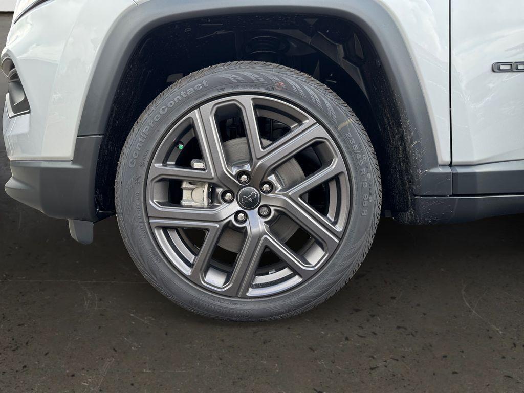 new 2026 Jeep Compass car, priced at $30,947