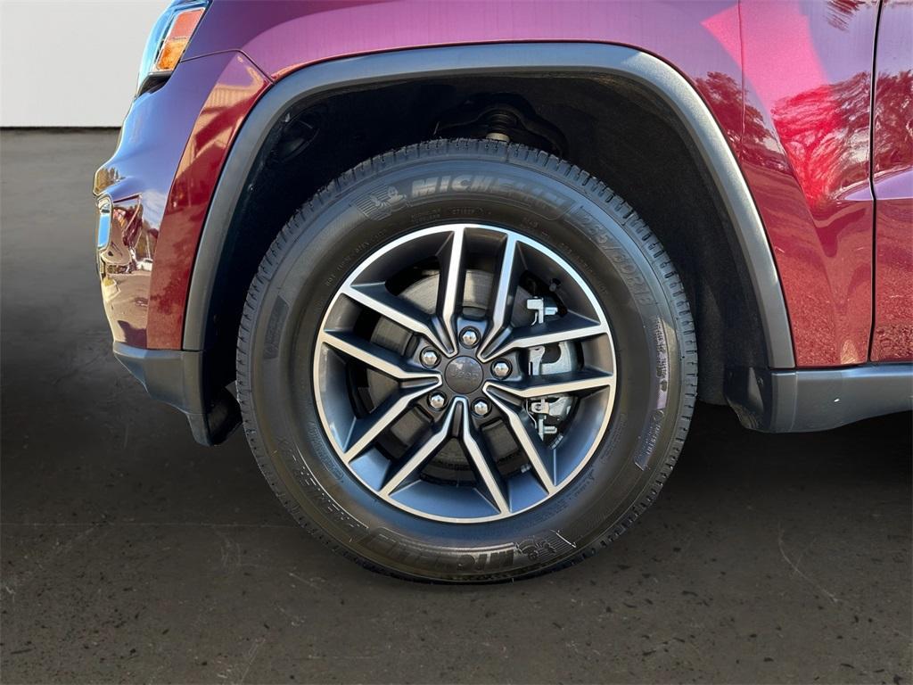 used 2022 Jeep Grand Cherokee WK car, priced at $28,000