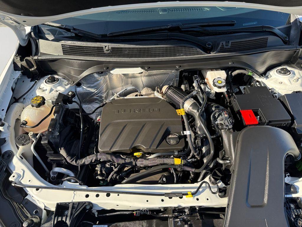 used 2025 Buick Envista car, priced at $23,701