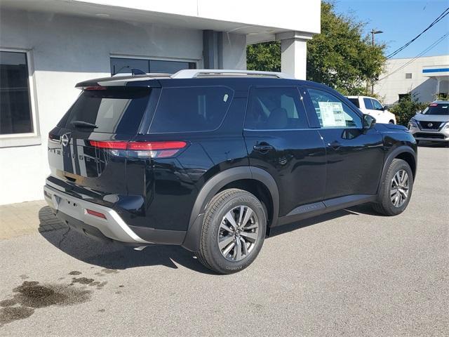 new 2025 Nissan Pathfinder car, priced at $41,436