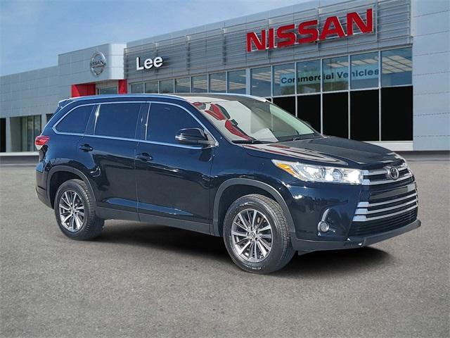 used 2019 Toyota Highlander car, priced at $21,700
