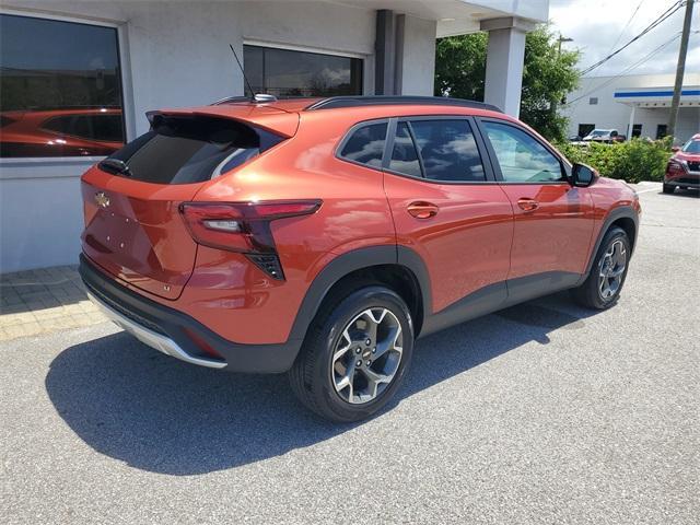 used 2024 Chevrolet Trax car, priced at $20,000