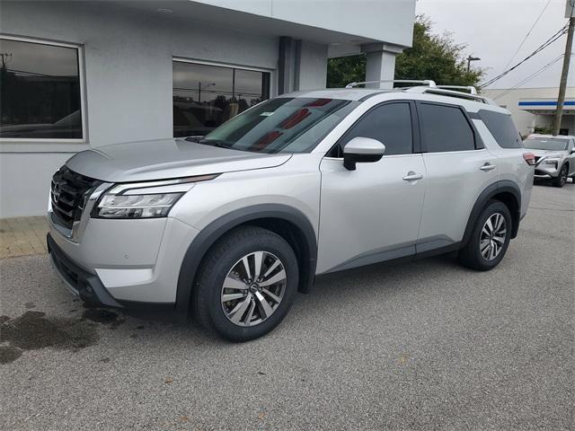 used 2022 Nissan Pathfinder car, priced at $24,200