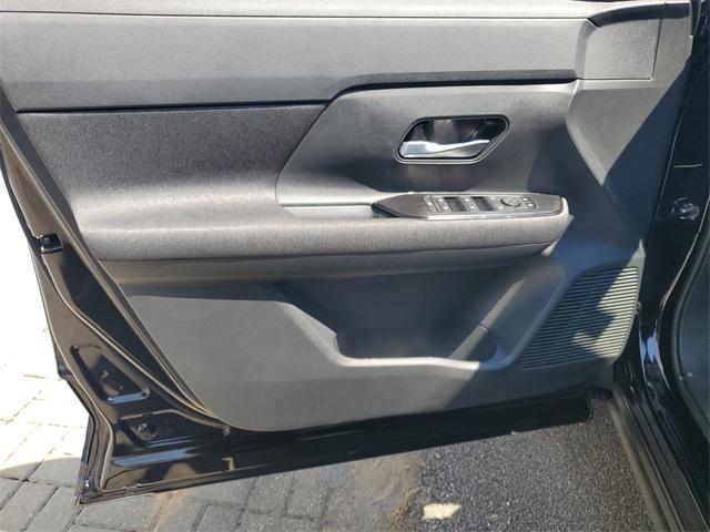 new 2026 Nissan Kicks car, priced at $26,195