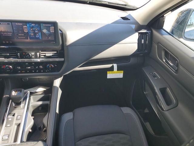 new 2026 Nissan Pathfinder car, priced at $39,688