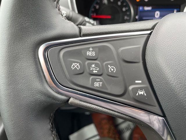 used 2024 Chevrolet Equinox car, priced at $23,393