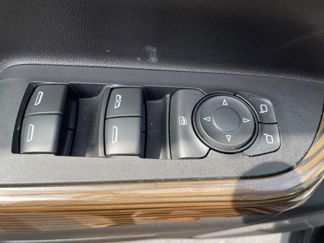 used 2023 GMC Acadia car, priced at $27,393