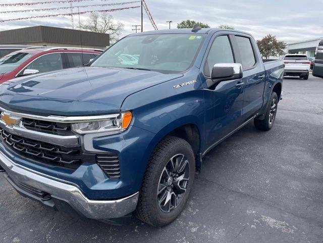 used 2024 Chevrolet Silverado 1500 car, priced at $41,393