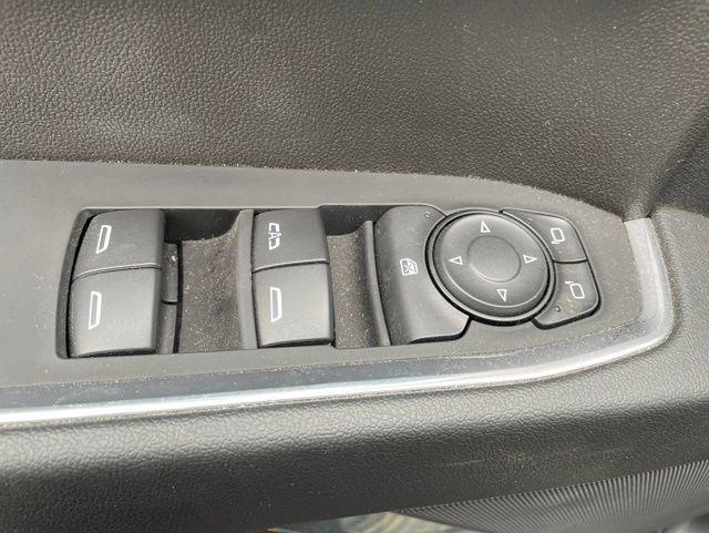 used 2024 Chevrolet Silverado 1500 car, priced at $41,393