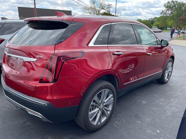 used 2025 Cadillac XT5 car, priced at $45,393