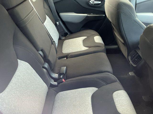 used 2014 Jeep Cherokee car