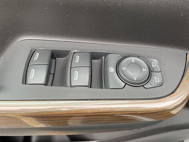 used 2023 GMC Acadia car, priced at $28,393
