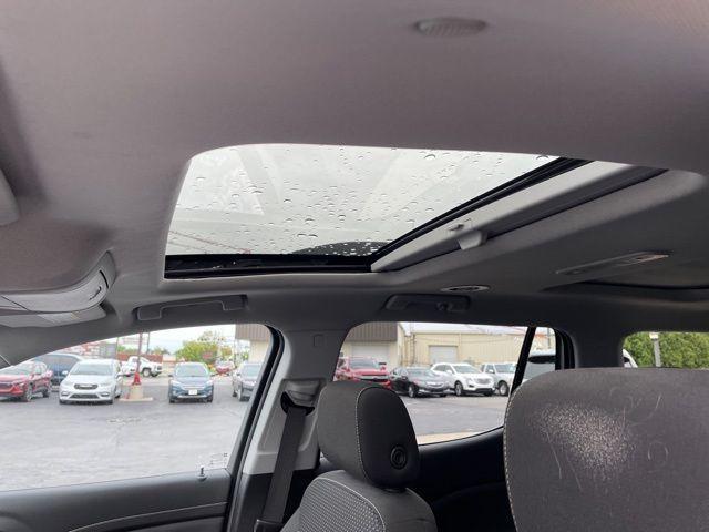 used 2023 GMC Acadia car, priced at $28,393