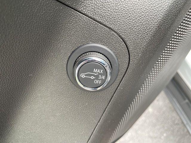 used 2023 GMC Acadia car, priced at $28,393