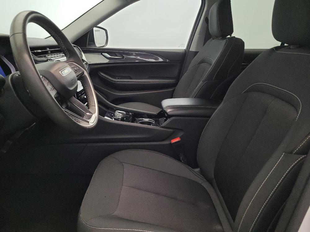 used 2023 Jeep Grand Cherokee car, priced at $27,095