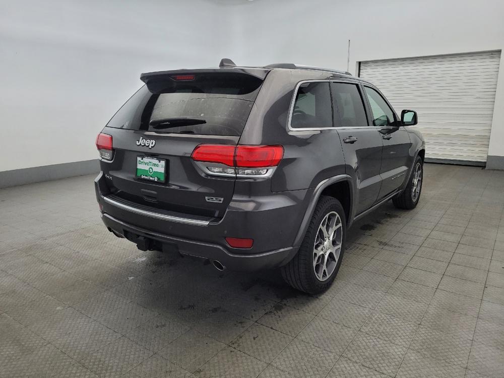 used 2018 Jeep Grand Cherokee car, priced at $21,495