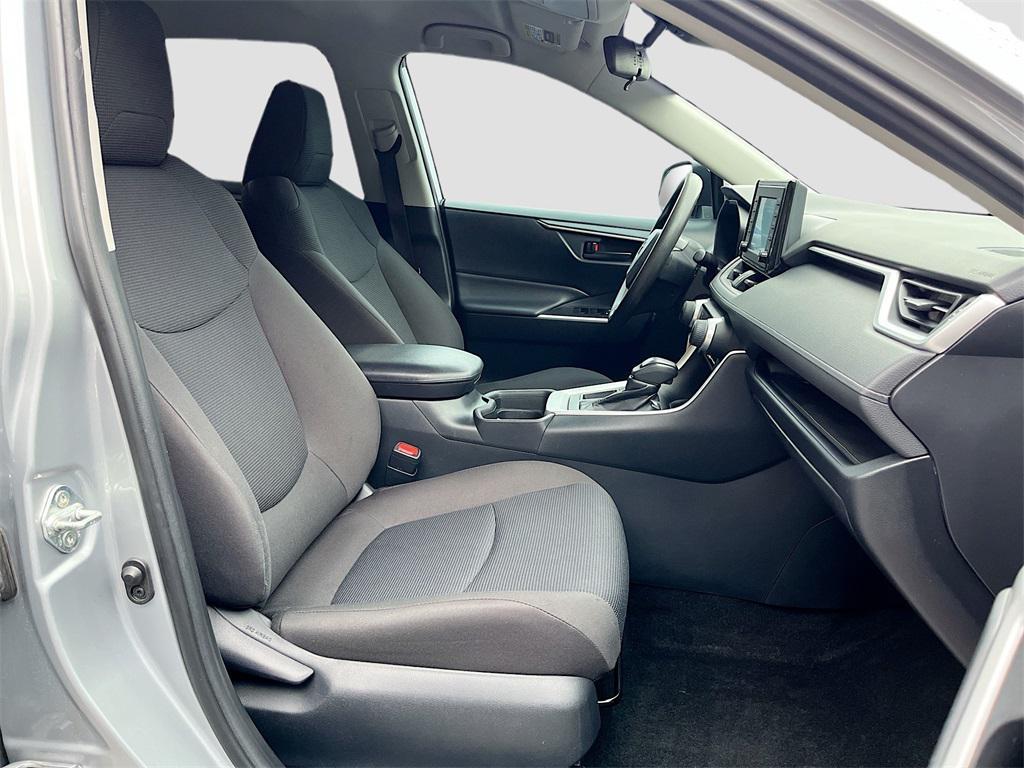 2019 Silver Sky Metallic Toyota RAV4