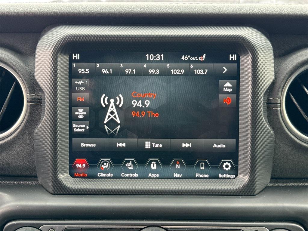 used 2021 Jeep Gladiator car, priced at $27,777