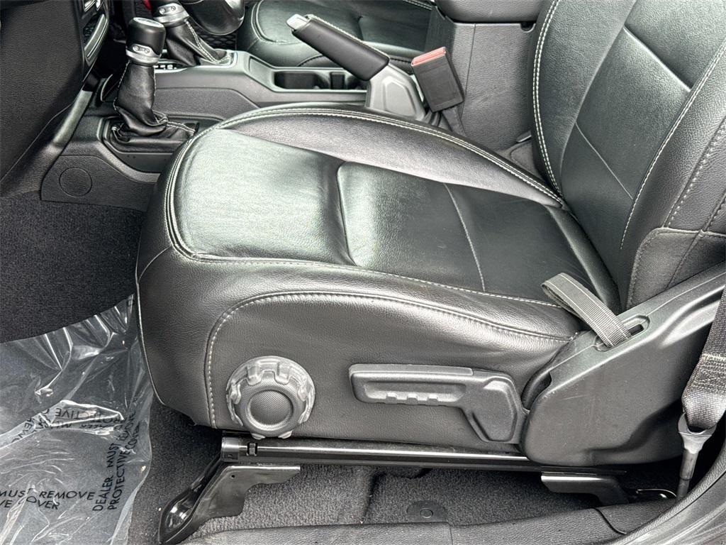 used 2021 Jeep Gladiator car, priced at $27,777