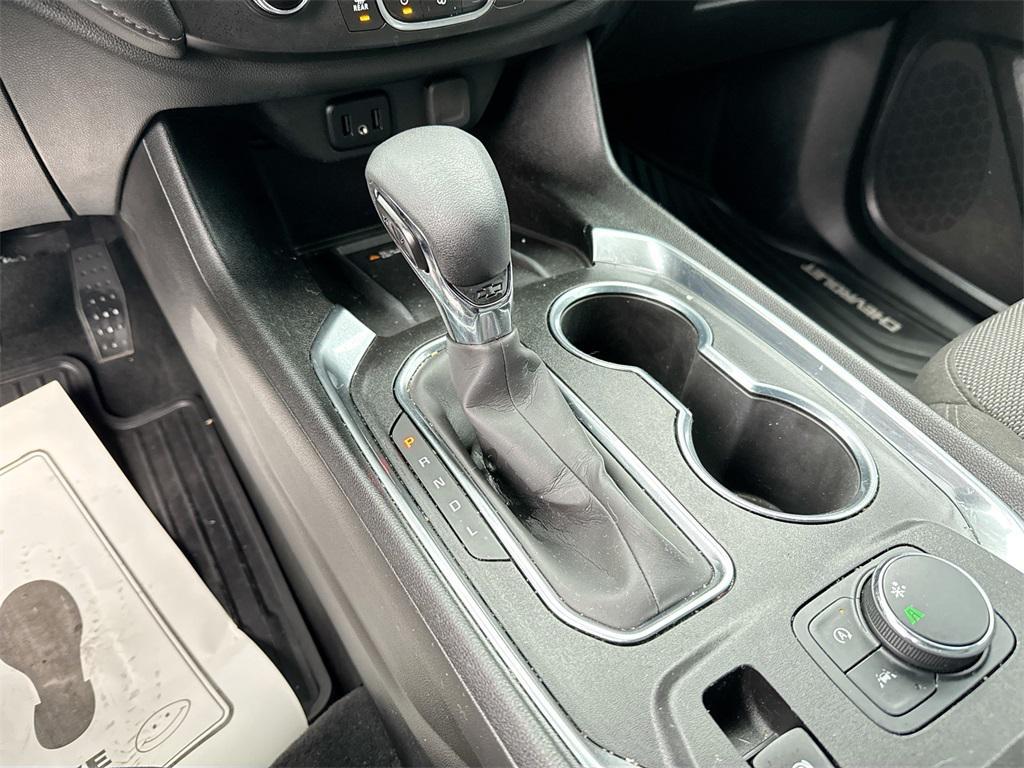 used 2023 Chevrolet Traverse car, priced at $23,777