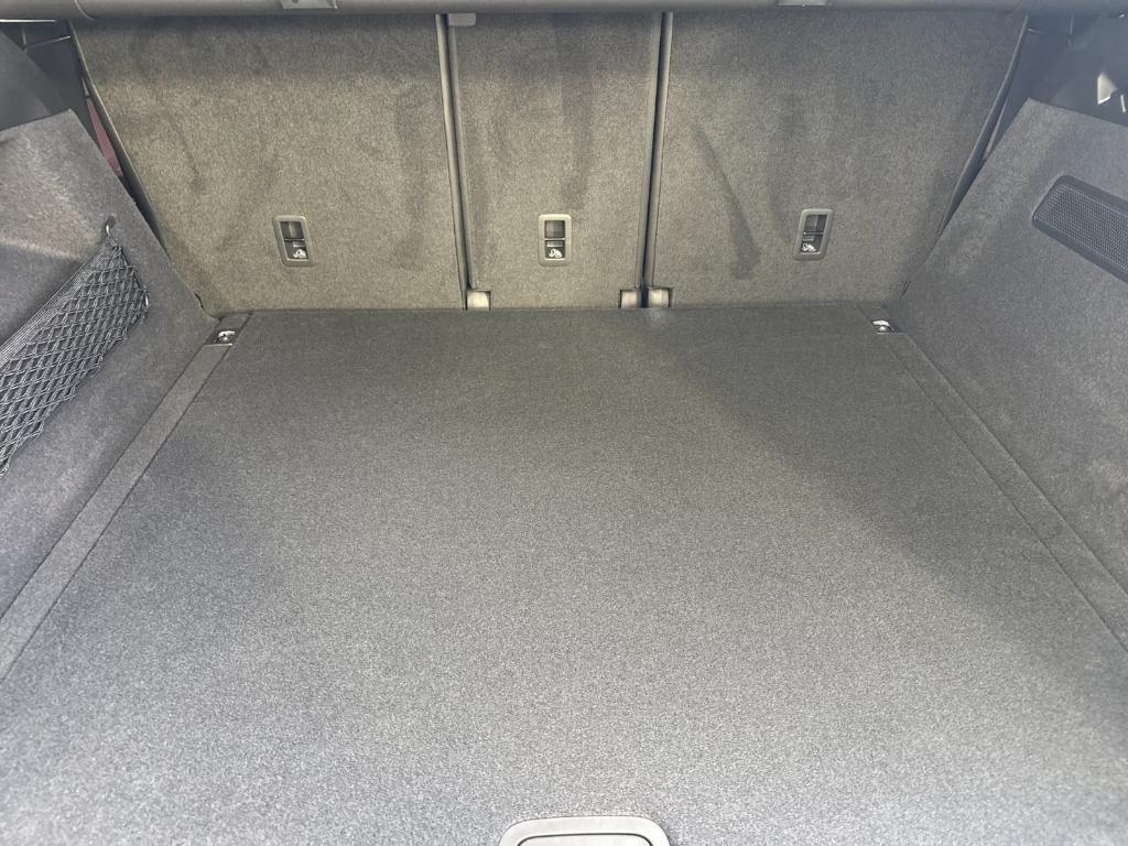 new 2026 Porsche Cayenne car, priced at $153,930