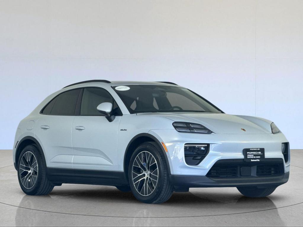 used 2025 Porsche Macan car, priced at $81,995