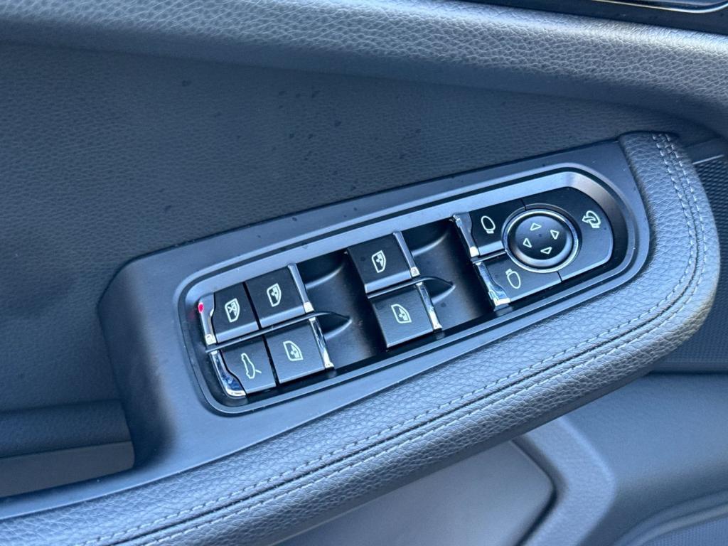 used 2025 Porsche Macan car, priced at $59,995