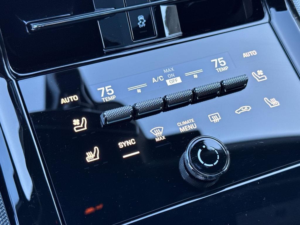 new 2026 Porsche Panamera car, priced at $139,520