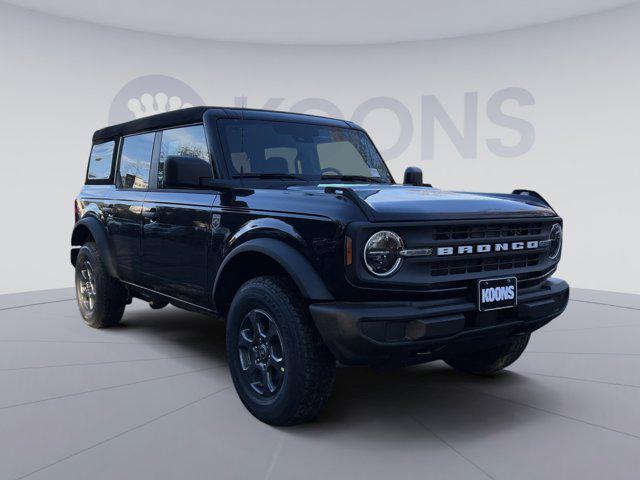 new 2025 Ford Bronco car, priced at $39,175