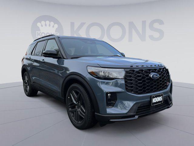 new 2025 Ford Explorer car, priced at $55,355