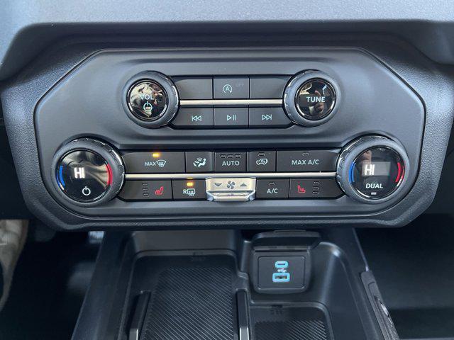 new 2025 Ford Bronco car, priced at $40,470