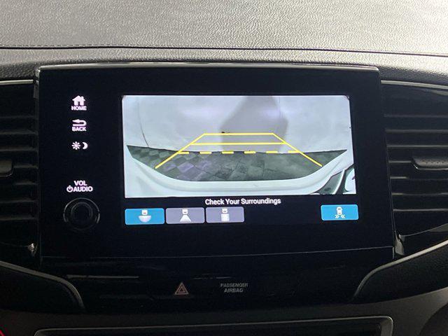 used 2022 Honda Pilot car, priced at $29,000