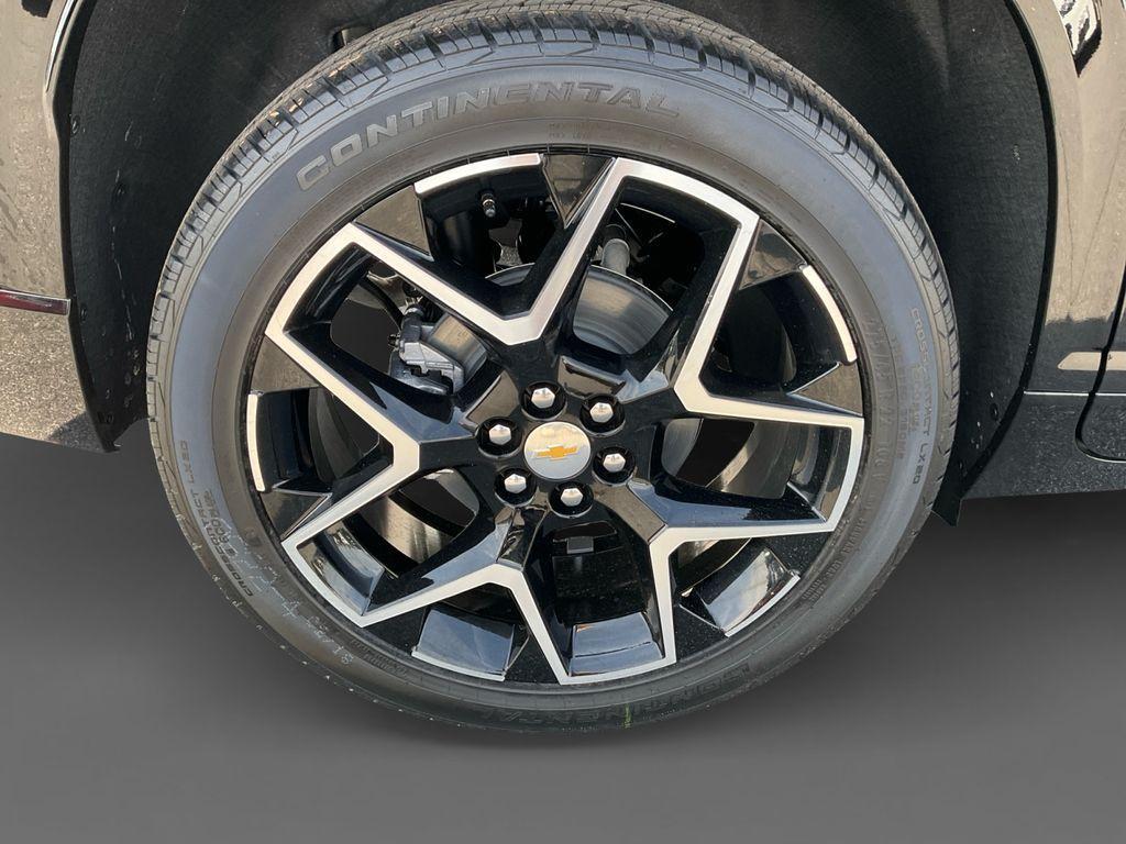 new 2026 Chevrolet Traverse car, priced at $56,911