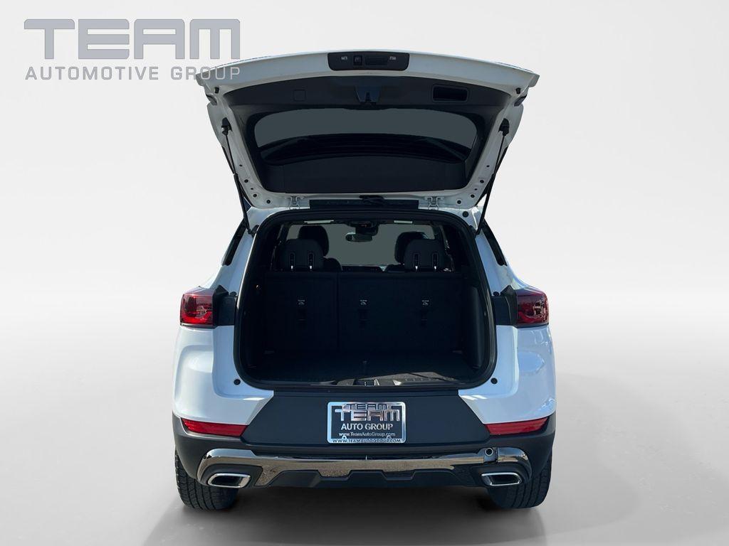 used 2024 Chevrolet TrailBlazer car, priced at $26,077