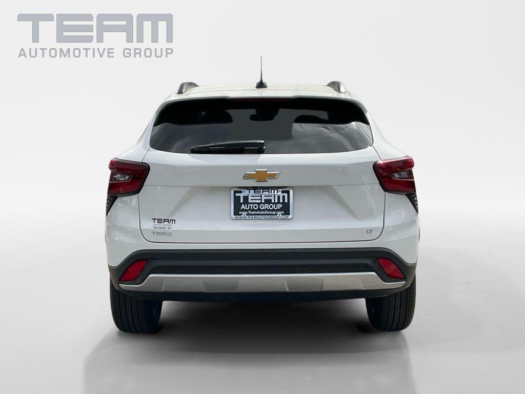 new 2026 Chevrolet Trax car, priced at $26,376