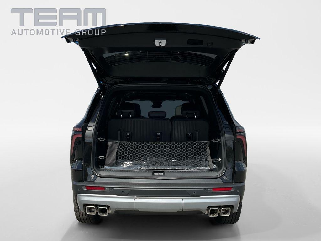 new 2026 Chevrolet Traverse car, priced at $54,641