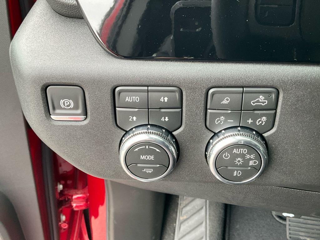 new 2026 GMC Sierra 2500 car, priced at $72,801