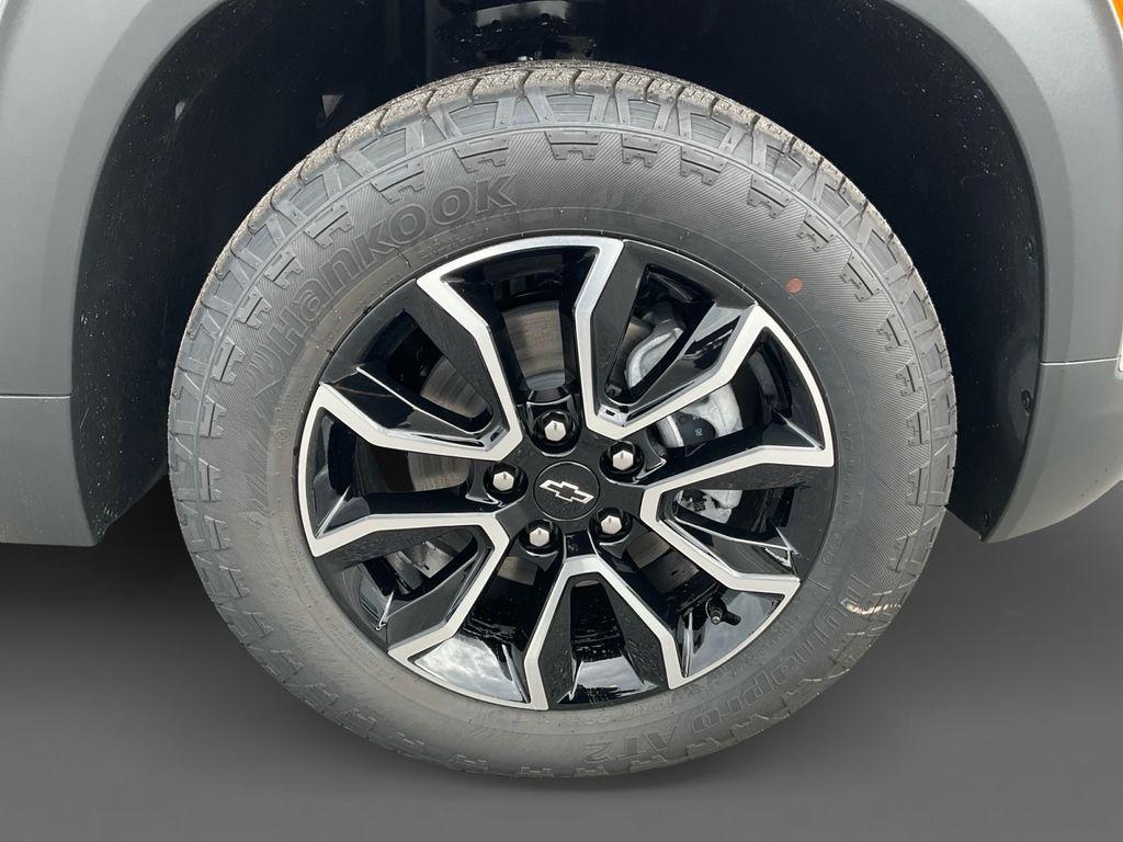 new 2026 Chevrolet TrailBlazer car, priced at $33,976