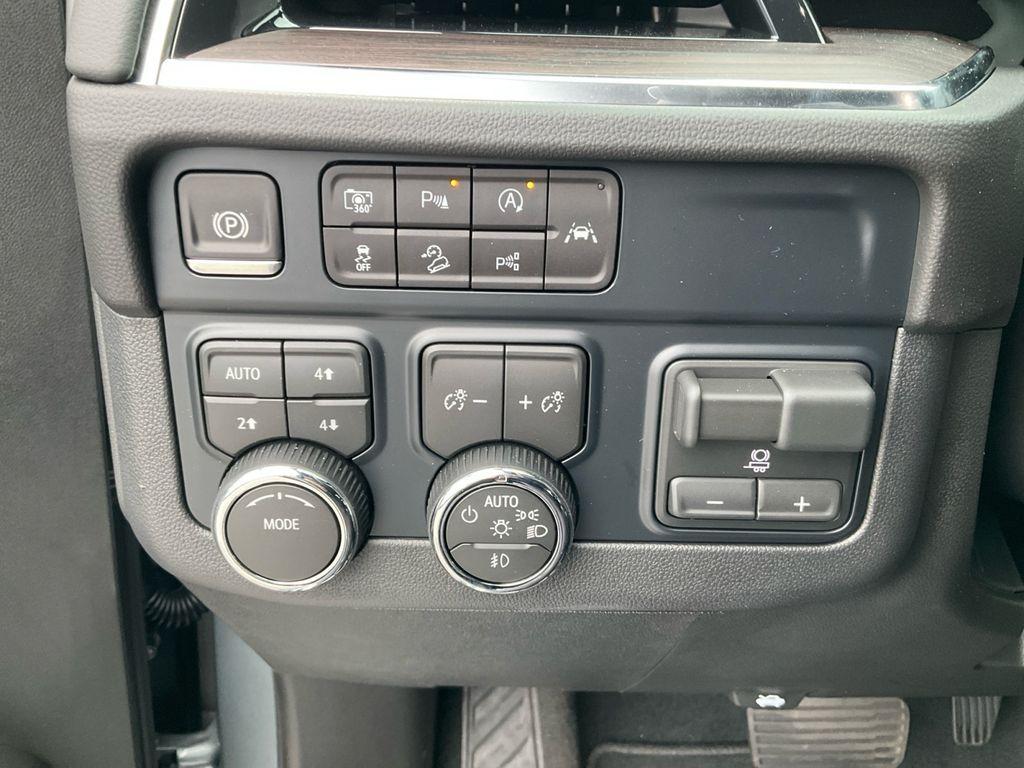 new 2026 Chevrolet Suburban car, priced at $74,030