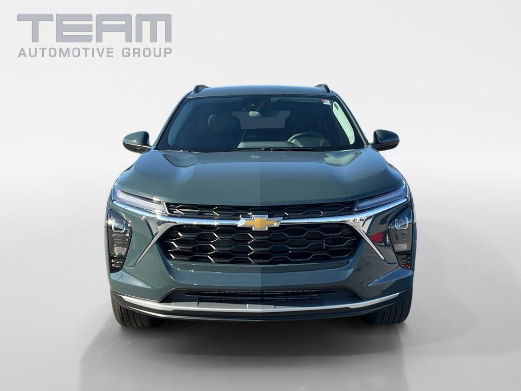 new 2026 Chevrolet Trax car, priced at $23,376